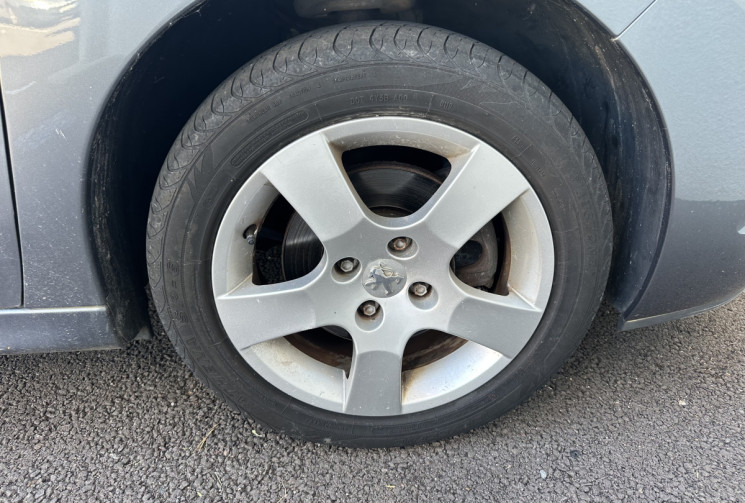 Peugeot 207 CC 1.6 e 16V 120cv