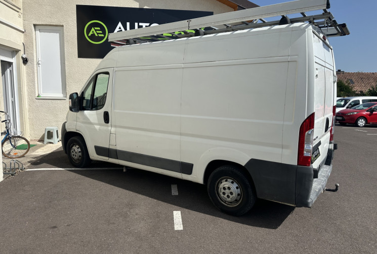 Citroën Jumper III Phase 1/2 Fourgon 35 L2H1 2.2 HDi 16V Fourgon moyen 100 cv
