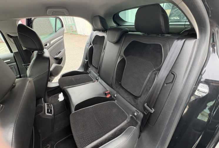 Renault Megane IV INTENS 1.3 TCe 140 cv * Carplay * Caméra * Led Ambiance * Multi sense