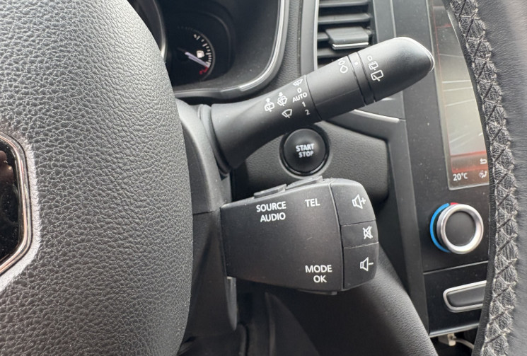 Renault Megane IV INTENS 1.3 TCe 140 cv * Carplay * Caméra * Led Ambiance * Multi sense