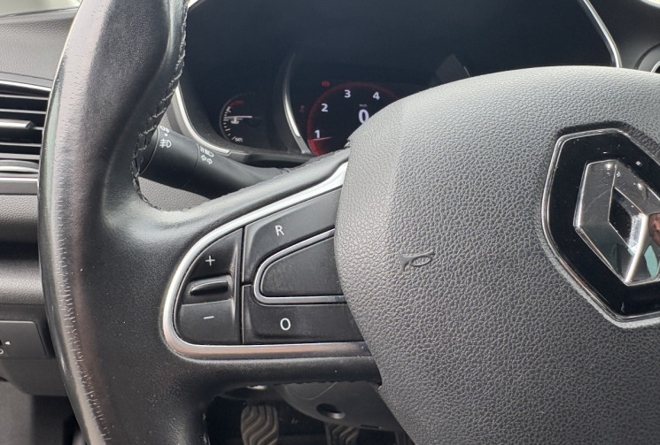 Renault Megane IV INTENS 1.3 TCe 140 cv * Carplay * Caméra * Led Ambiance * Multi sense