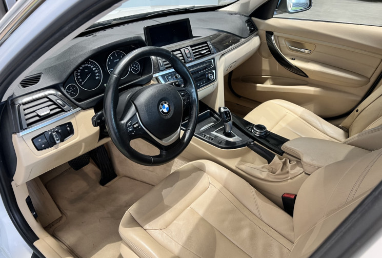 BMW Série 3 F30 318D 142 CH LUXURY 
