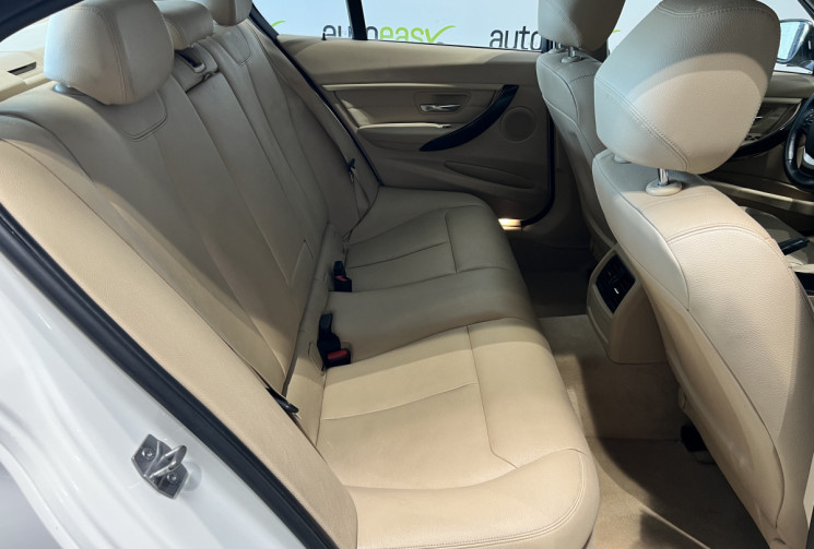 BMW Série 3 F30 318D 142 CH LUXURY 