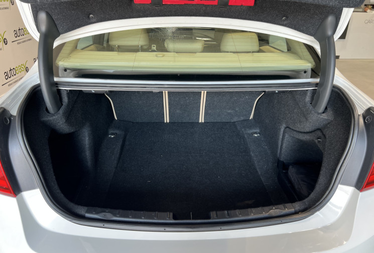 BMW Série 3 F30 318D 142 CH LUXURY 