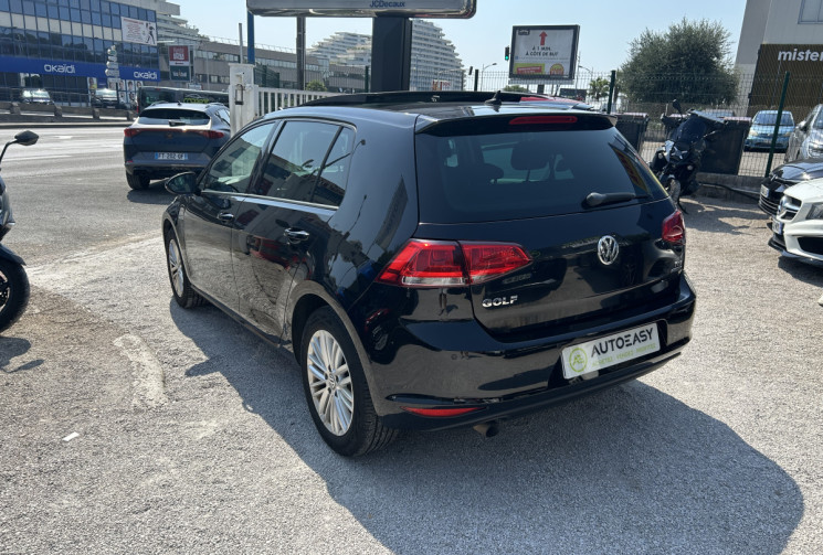 Volkswagen Golf VII 1.6 TDI 105 Ch CUP DSG7 5P * DISTRIBUTION NEUVE * TOIT OUVRANT * RADARS ARR / AV