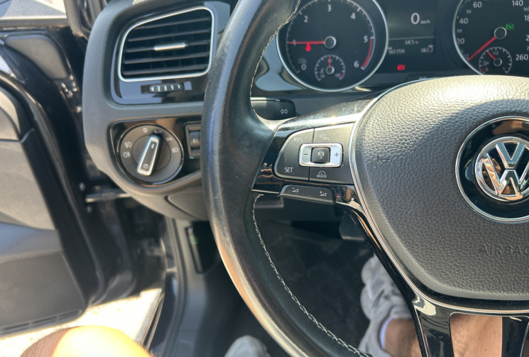 Volkswagen Golf VII 1.6 TDI 105 Ch CUP DSG7 5P * DISTRIBUTION NEUVE * TOIT OUVRANT * RADARS ARR / AV