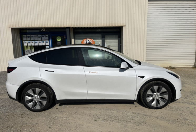 Tesla Model Y Standard RWD TVA DEDUCTIBLE 1ère Main.