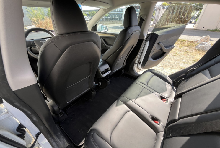 Tesla Model Y Standard RWD TVA DEDUCTIBLE 1ère Main.