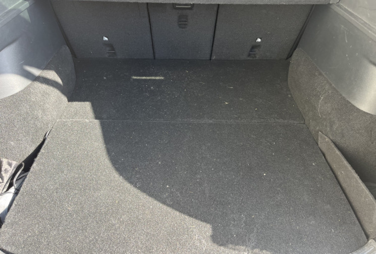Tesla Model Y Standard RWD TVA DEDUCTIBLE 1ère Main.