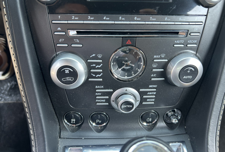Aston Martin VANTAGE V8 4.7L 420 Ch BOITE MANUELLE