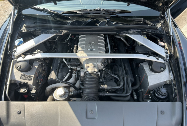 Aston Martin VANTAGE V8 4.7L 420 Ch BOITE MANUELLE