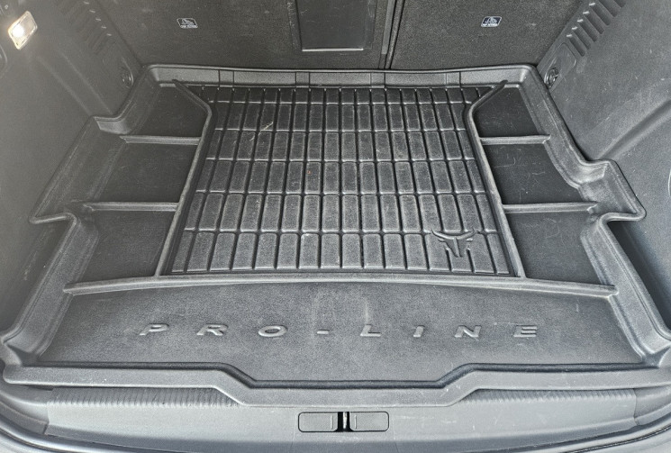 Peugeot 3008 II 1.6 HYBRID 4 300 GT EAT8