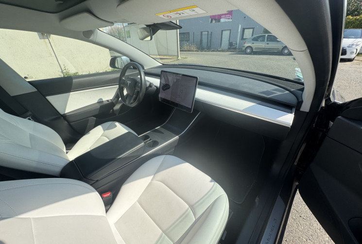 Tesla Model 3 Long-Range Dual Motor AWD
