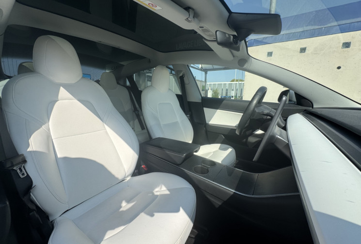Tesla Model 3 Long-Range Dual Motor AWD