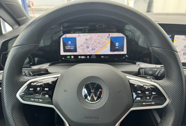 Volkswagen Golf 1.5 eTSI OPF 150ch R-Line DSG7
