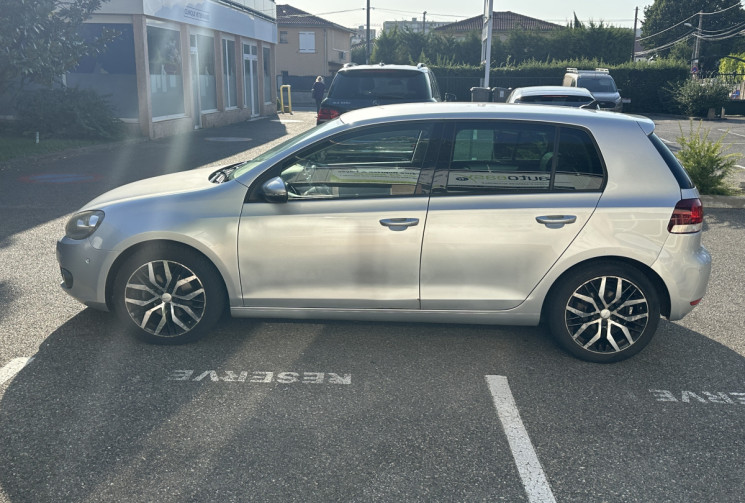 Volkswagen Golf 2.0 TDI 140 ch Carat DSG6 5p / COURROIE OK / ENTRETIEN OK