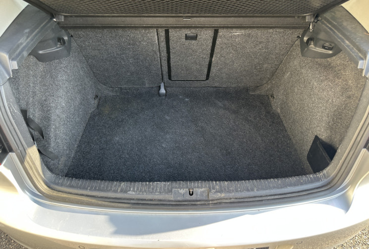 Volkswagen Golf 2.0 TDI 140 ch Carat DSG6 5p / COURROIE OK / ENTRETIEN OK