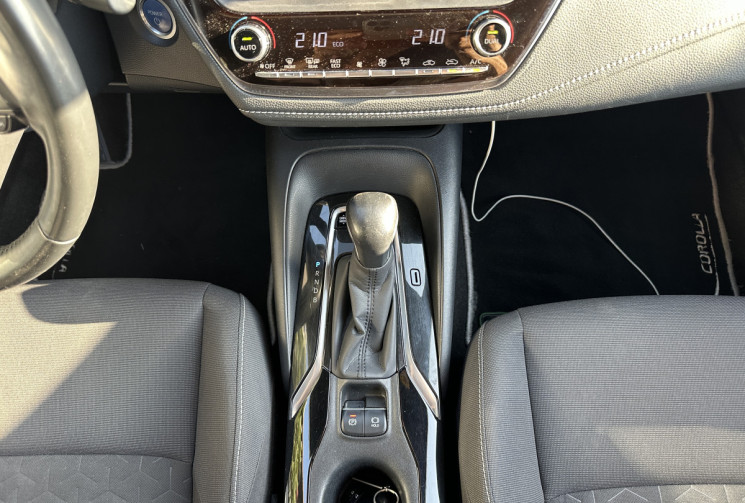 Toyota Corolla X 122h Dynamic MY20