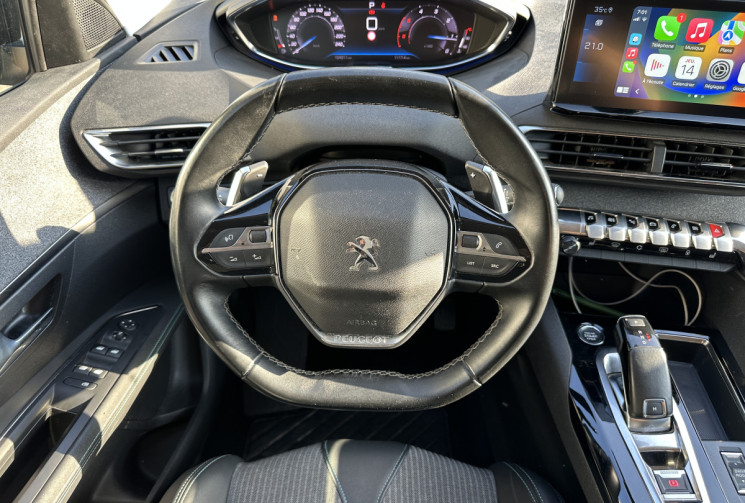 Peugeot 3008 BLUEHDI 130 CH S&S EAT8 ALLURE PACK / Première main / Suivi complet / Attelage