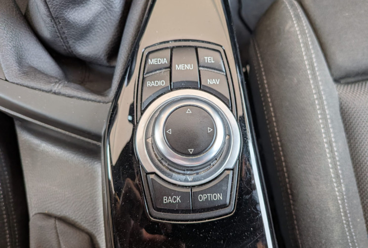 BMW Série 1  120 I 1.6 (F20) 177 SPORT / HISTORIQUE D'ENTRETIEN FULL BMW / GARANTIE 12 MOIS 