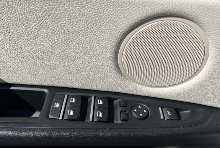 BMW X5 (F15) 30d xDrive 3.0 d 24V 258 cv Boîte auto BMW X5 (F15) 30d xDrive 3.0 d 24V 258 cv Boîte auto