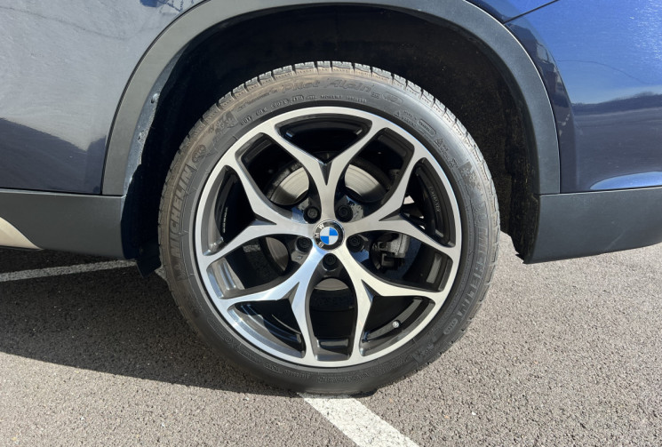 BMW X5 (F15) 30d xDrive 3.0 d 24V 258 cv Boîte auto BMW X5 (F15) 30d xDrive 3.0 d 24V 258 cv Boîte auto