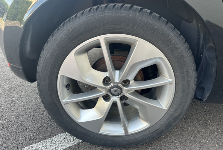 Renault Clio IV 5 Portes Phase 2 1.5 dCi FAP Energy eco2 S&S 90 cv