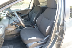 Peugeot 208 1.2L 82CH STYLE - Distrib à jour - Clim - Bluetooth - Gtie 12 mois