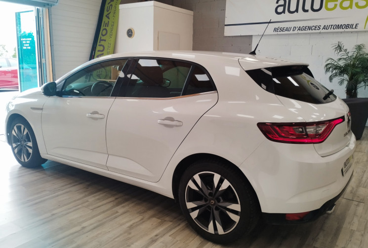 Renault Megane IV Hatchback 1.5 Blue dCi EDC6 115 cv BUSINESS INTENS 