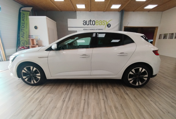 Renault Megane IV Hatchback 1.5 Blue dCi EDC6 115 cv BUSINESS INTENS 