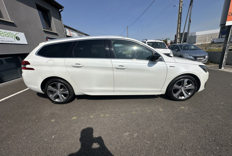 Peugeot 308 SW 1.2 e-THP 130 GT LINE / COURROIE NEUVE