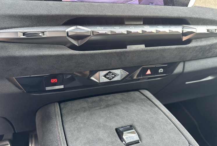 DS DS 4 1.6 THP 180 PERFORMANCE LINE +