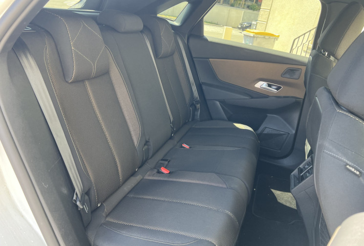DS DS 7 Crossback 1.5 Blue HDi EAT8 SO CHIC S&S 130 ch BVA 