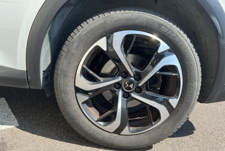DS DS 7 Crossback 1.5 Blue HDi EAT8 SO CHIC S&S 130 ch BVA 