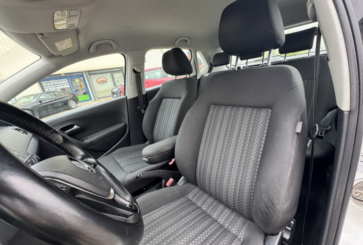 Volkswagen Polo  1.4 TDI 75ch BlueMotion Technology Lounge 5p