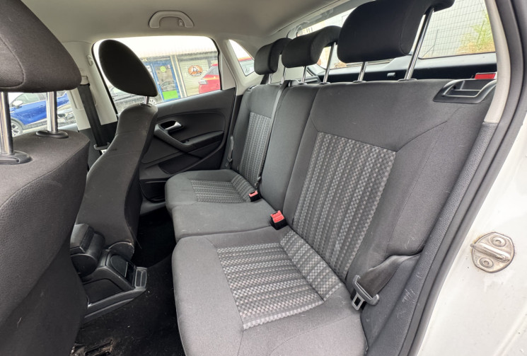 Volkswagen Polo  1.4 TDI 75ch BlueMotion Technology Lounge 5p