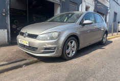 Volkswagen Golf VII confortline 5 Portes 1.6TDI Blue Motion DSG7 S&S 105 cv / GPS / DETECTEUR AV AR