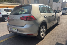 Volkswagen Golf VII confortline 5 Portes 1.6TDI Blue Motion DSG7 S&S 105 cv / GPS / DETECTEUR AV AR