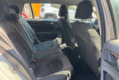 Volkswagen Golf VII confortline 5 Portes 1.6TDI Blue Motion DSG7 S&S 105 cv / GPS / DETECTEUR AV AR