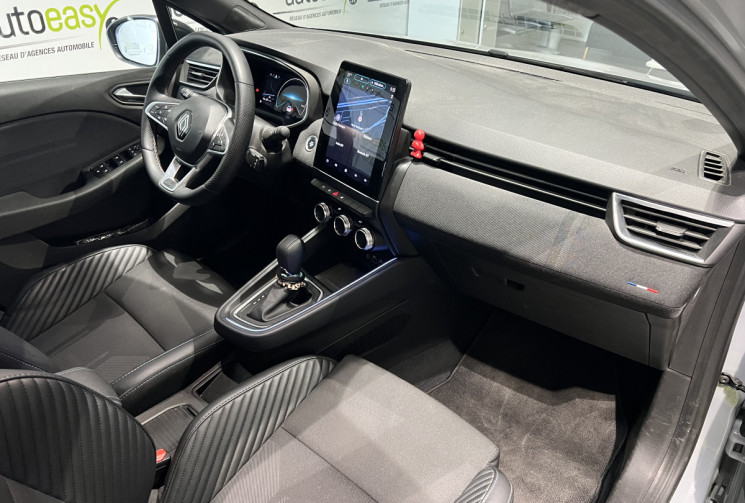 Renault Clio E-TECH 145 CH ESPRIT ALPINE 