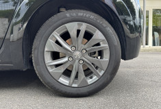 Peugeot 208 électrique e-208 100kW 136 ch STYLE