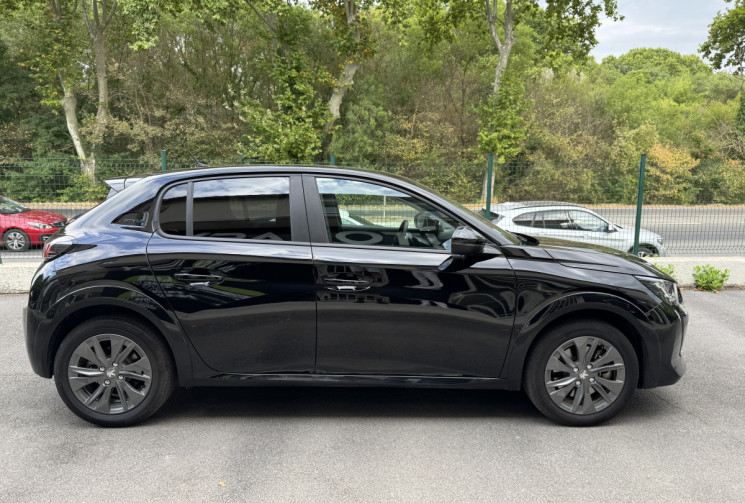 Peugeot 208 électrique e-208 100kW 136 ch STYLE