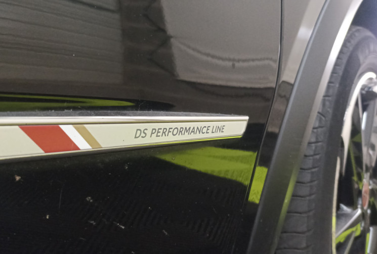 DS DS 7 Crossback E-TENSE 225ch Performance Line