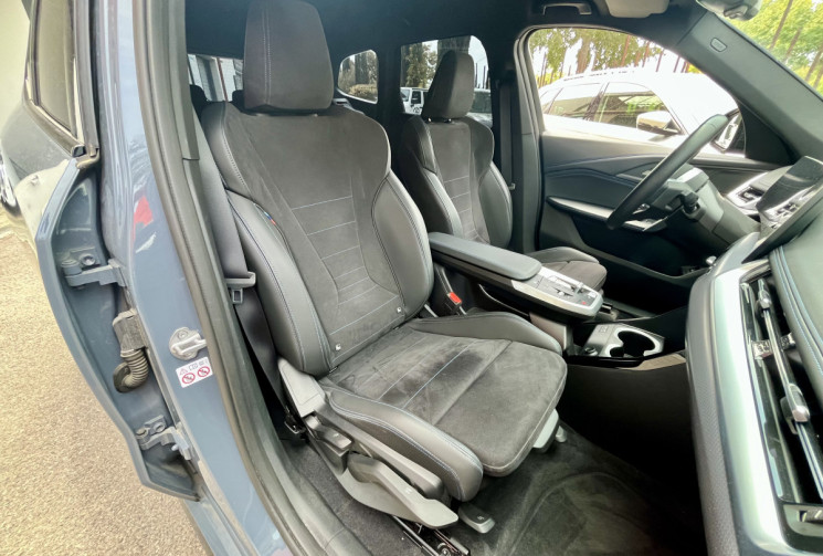 BMW iX1 eDrive20 204ch M sport 