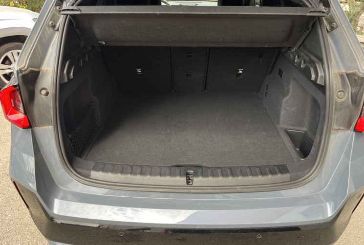 BMW iX1 eDrive20 204ch M sport 