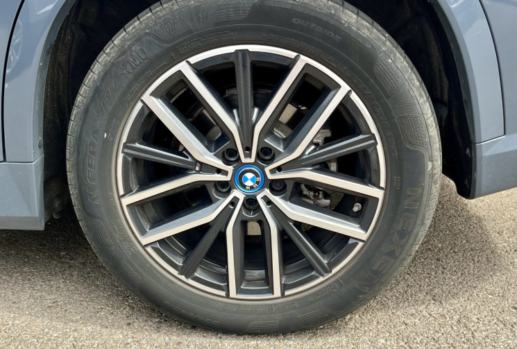 BMW iX1 eDrive20 204ch M sport 