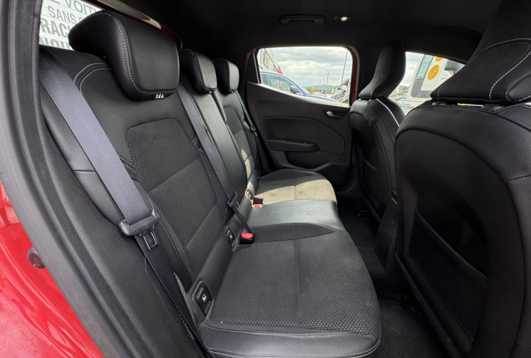 Renault Clio 1.6 E-TECH 140ch INTENS -21