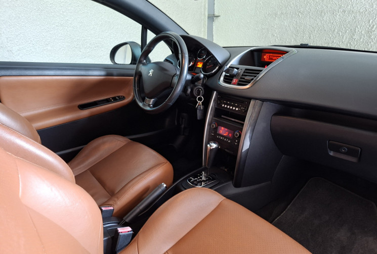 Peugeot 207 CC  1.6  e 16 V 120