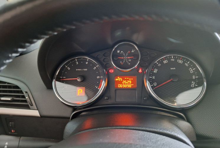 Peugeot 207 CC  1.6  e 16 V 120