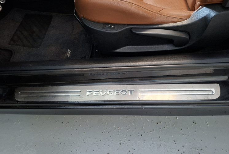 Peugeot 207 CC  1.6  e 16 V 120